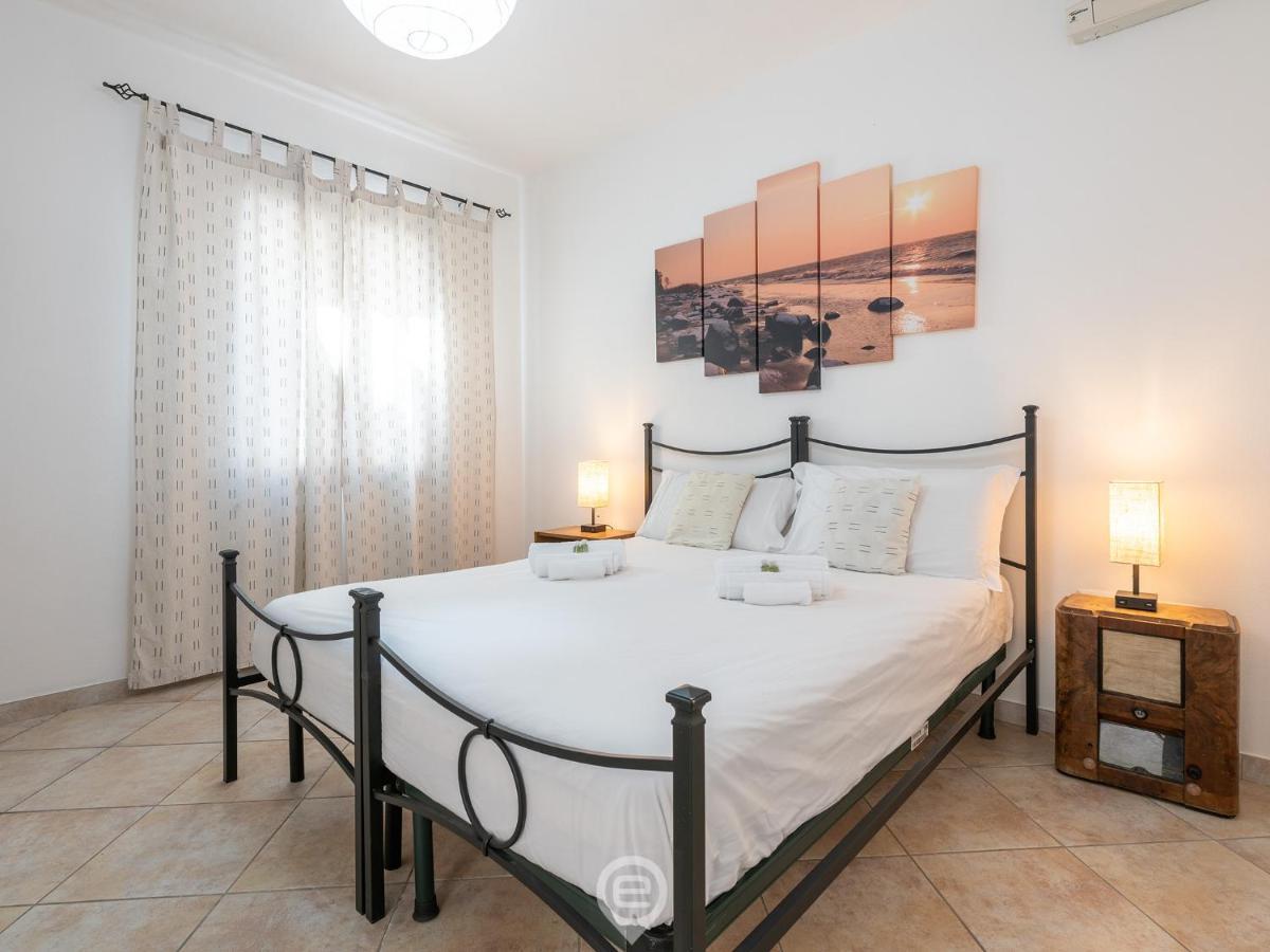 Lidia'S House Apartman Oristano Kültér fotó
